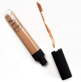 NARS Radiant Creamy Concealer.