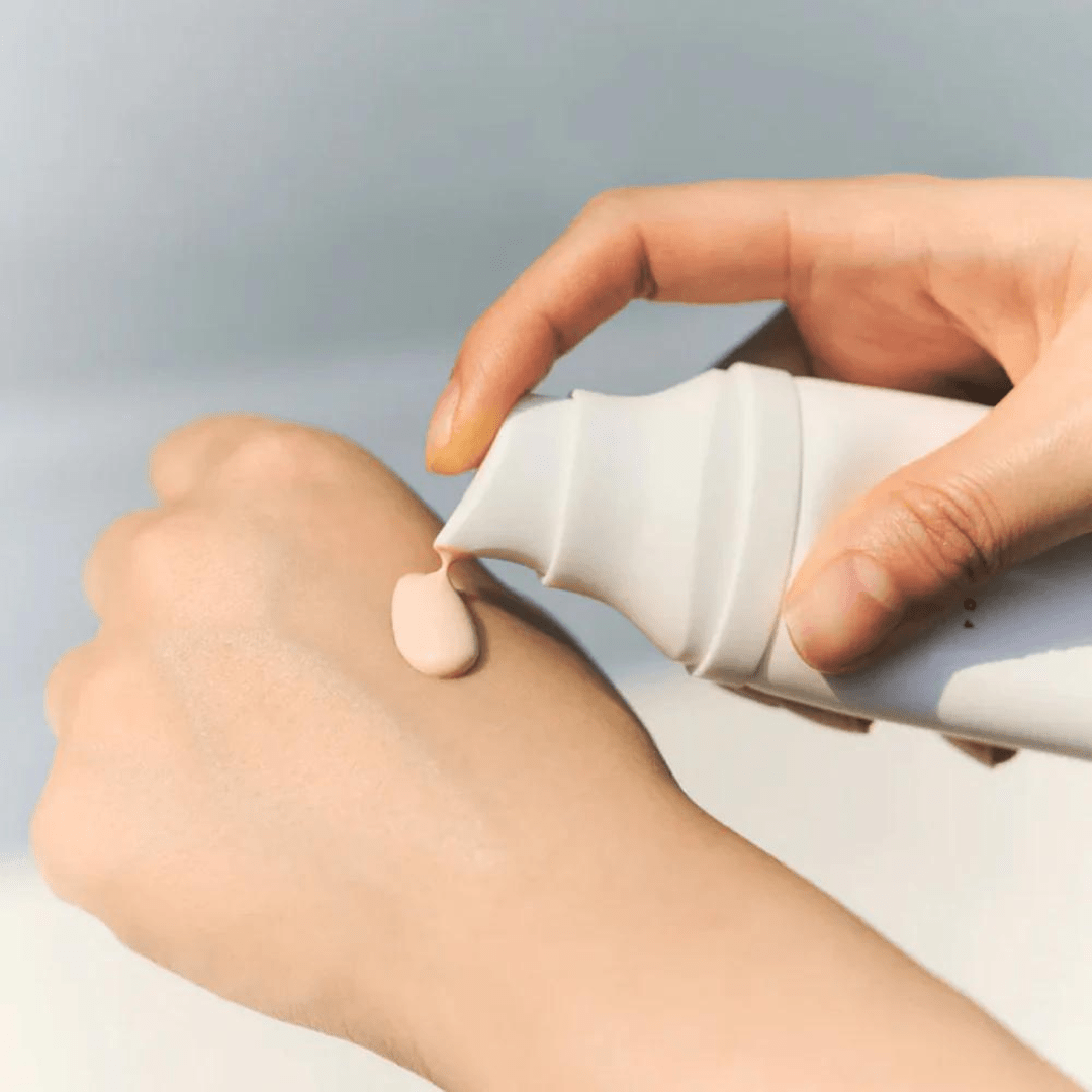 Skin1004 Madagascar Centella Tone Brightening Tone-Up Sunscreen (SPF50+, PA++++) - 50ml.