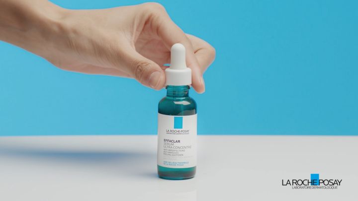 سيروم إيفاكلار لعلاج حب الشباب من لاروش بوزيه مع حمض الساليسيليك والنياسيناميد للبشرة الدهنية والمعرضة لحب الشباب، 30 مل