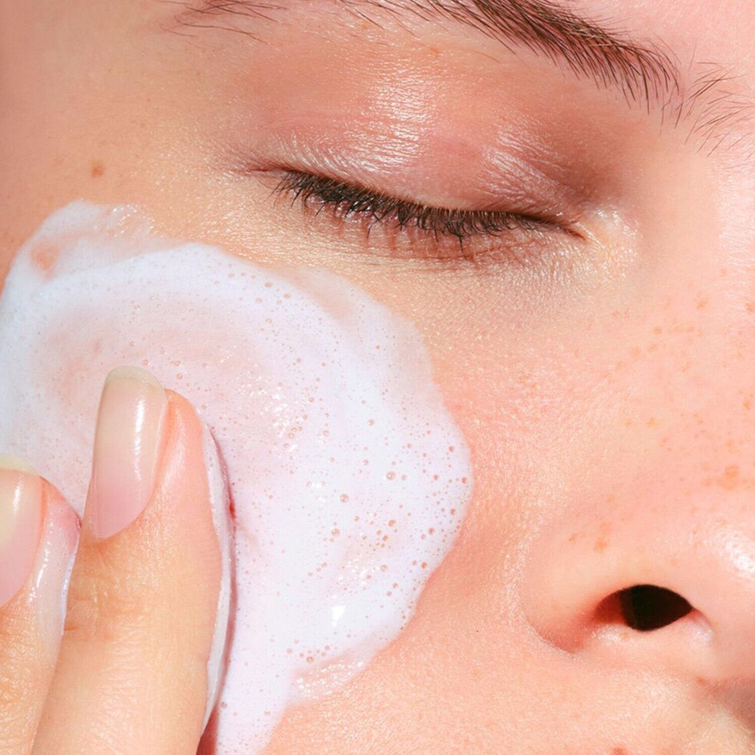 Clarins Paris Gentle Foaming Cleanser Soothing 125ml.